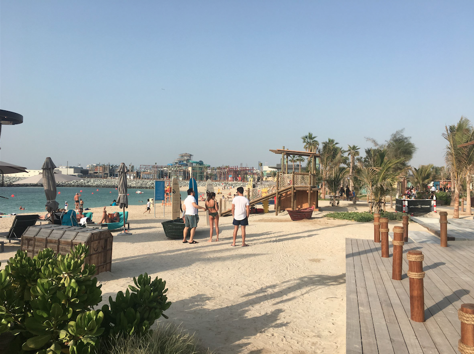 La Mer Dubai strand